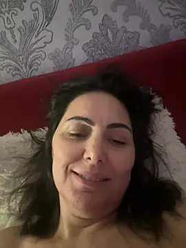 Emma_roqueen Chat XXX in diretta