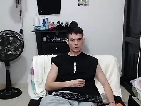 Czat XXX na żywo – Zac_Efront