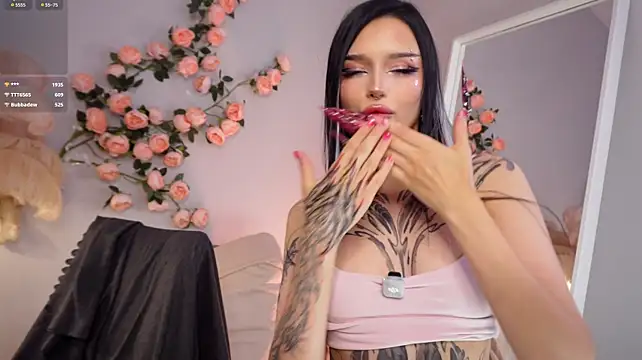 SpicyKaisy's Live XXX Chat