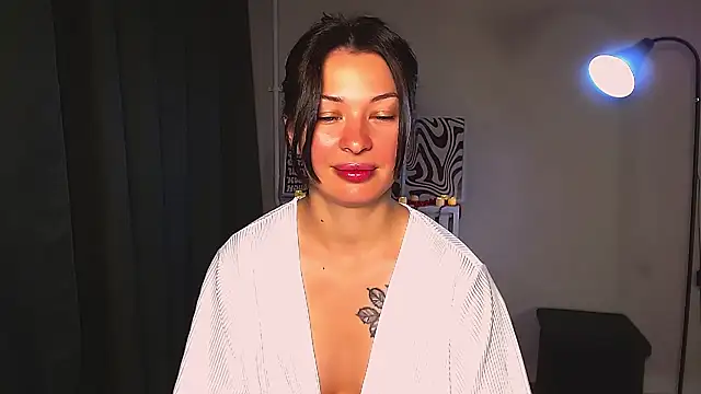 AlexaSven 现场XXX聊天