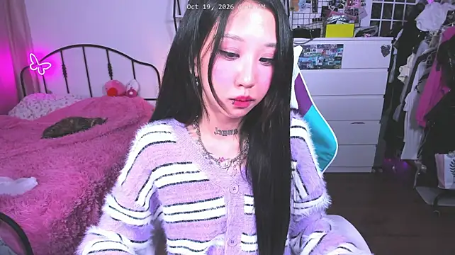 Chat +18 de ashleywowmeow ao vivo