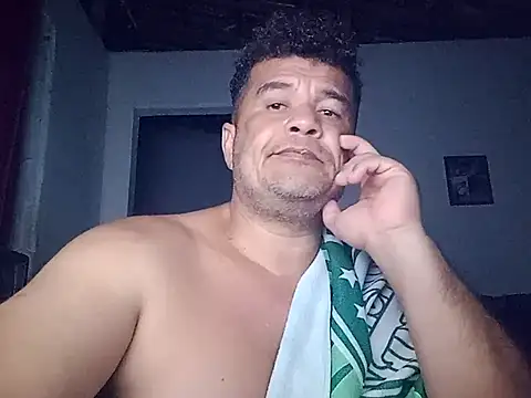 tarra122 现场XXX聊天