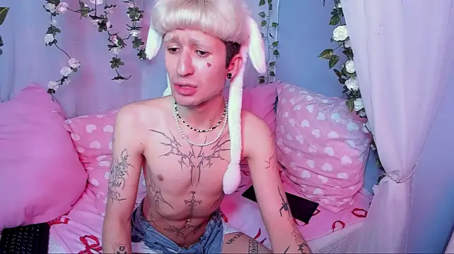 XXX chat uživo modela FinnEcho