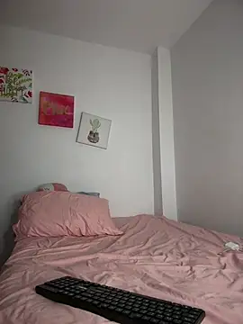 Mary_ivett Adlı Modelin Canlı XXX Sohbeti
