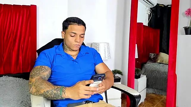 Lord__herakles Chat XXX live