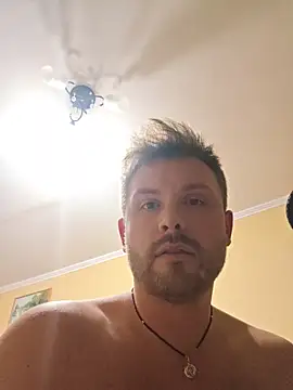 MartinBrandon – Naživo XXX chat