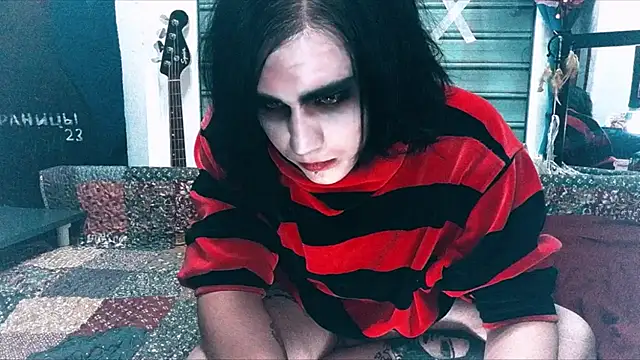 sademobeer's Live XXX Chat