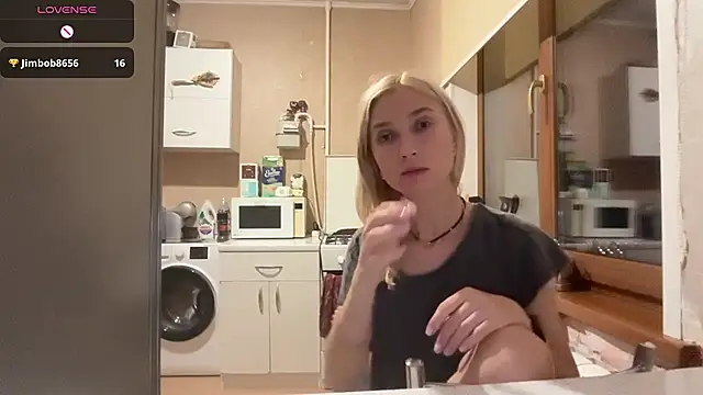 Chat XXX en directo de AngelJeni
