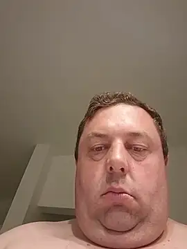 bigguymassage Webcam Show