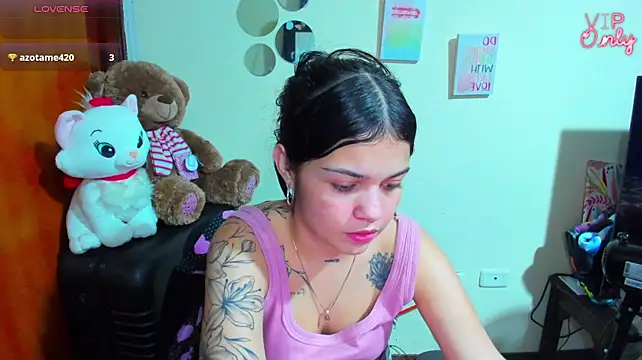 angelina_77's Live XXX Chat