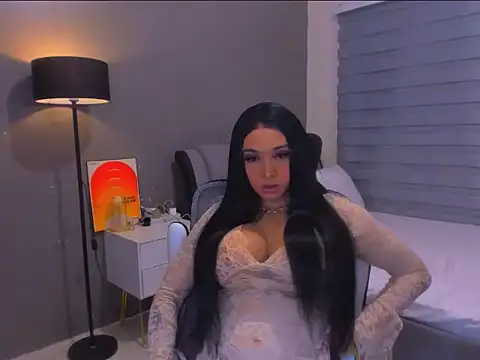 Онлайн чат XXX SelenaWhitmore