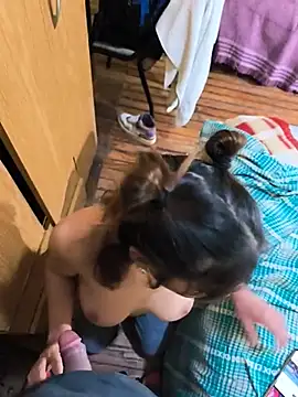 mariamac420 Adlı Modelin Canlı XXX Sohbeti