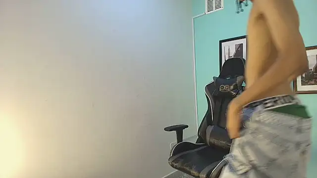 Drake_cum23 Live XXX-chat