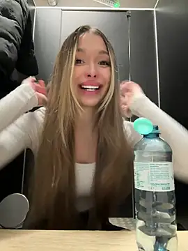 barbiehumpxxx Chat XXX in diretta