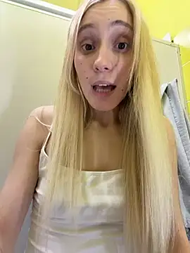 Pink_Kiss' Live XXX Chat