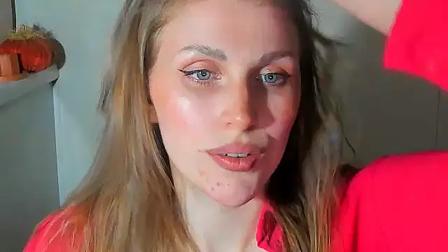 JuliaMuuun's Live XXX Chat