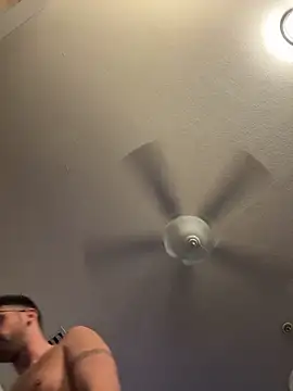 Czat XXX na żywo – Graysontaylor@xh