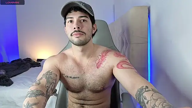 Chat +18 de zyann__ ao vivo