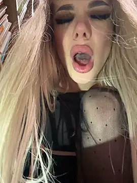 แชท XXX สดของ AlyssaFoxx_