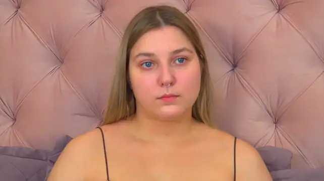 Chat XXX ao vivo de TinnaBurton