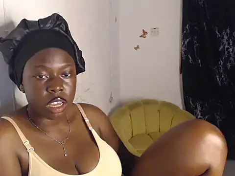 צ'אט XXX בשידור חי של Eboni_hotboobs_