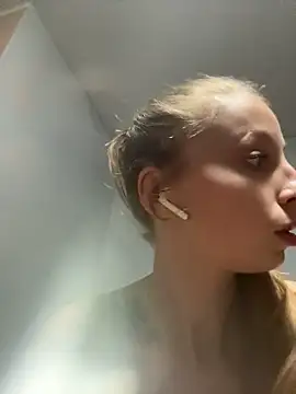 Mrs_Mr_007: απευθείας συνομιλία ΧΧΧ