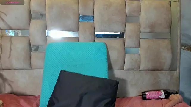 Chat +18 de Danielaa_a ao vivo
