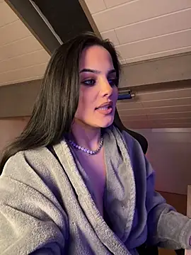 دردشة LunnaVey الجنسية المباشرة
