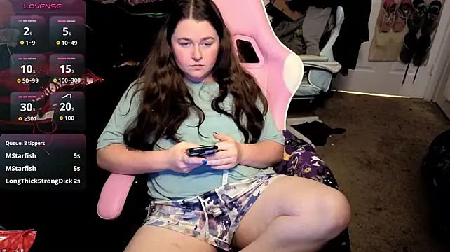 צ'אט XXX בשידור חי של Squishylucy30