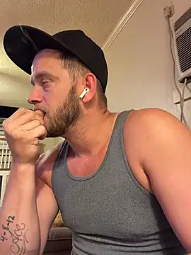 צ'אט XXX בשידור חי של drlongdik91