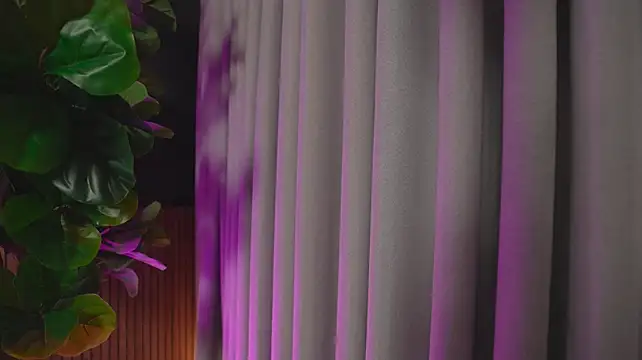 barbara_cambels Adlı Modelin Canlı XXX Sohbeti