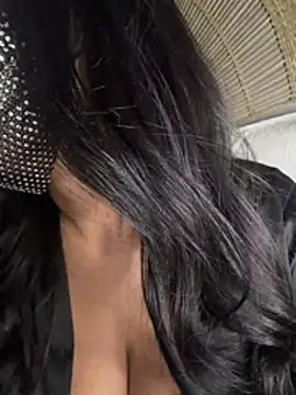 queen-chamss' Live XXX Chat