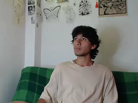 ElliotAzert's Live XXX Chat