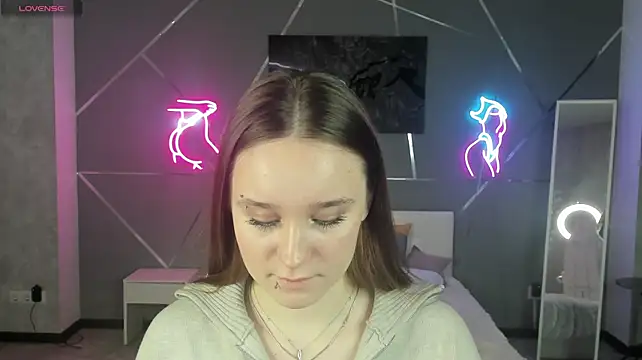 foxy__boxy XXX чат на живо