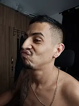 Juann-cockn Live XXX chat