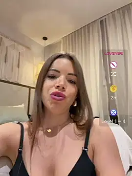 MatildaHai's Live XXX Chat