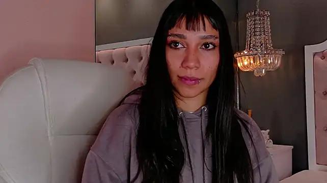 MillaJames_'s Live XXX Chat