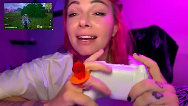 MarlaFknSinger Chat XXX live