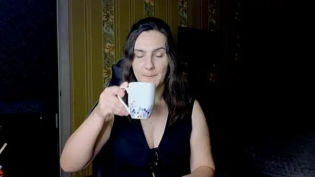Chat +18 de WiFi_Wifey ao vivo