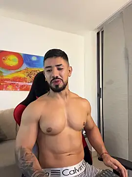 Ezzio_Scolaro Live XXX-Chat