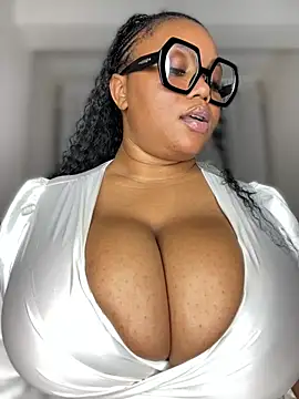 EliteSoraya লাইভ XXX চ্যাট