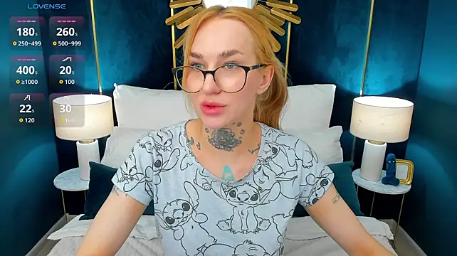 DeepLaura Chat XXX live