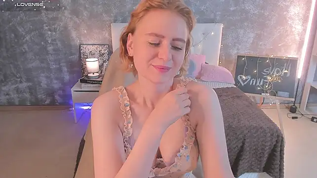 Shiny_Liss Live XXX-chat
