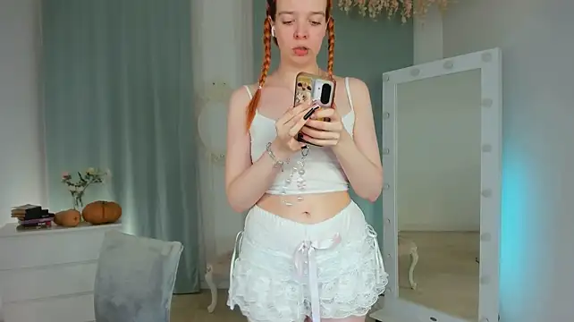 צ'אט XXX בשידור חי של BellaMontgomery