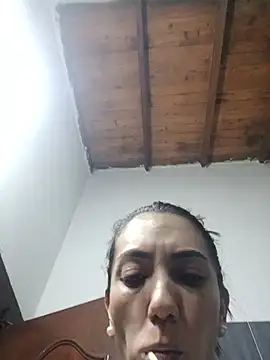 LunaZambrano লাইভ XXX চ্যাট