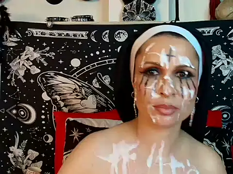 XXX chat uživo modela MOIRANUN