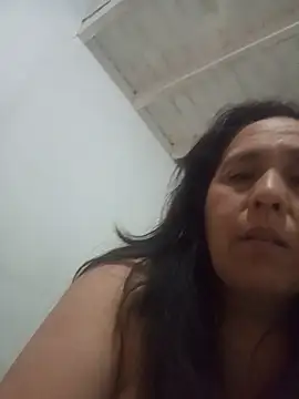 XXX chat uživo modela Dulcevaleria