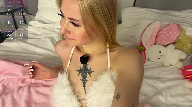 XXX chat uživo modela LumiyaSunny