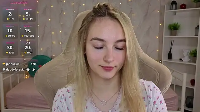Shy_Polly: απευθείας συνομιλία ΧΧΧ