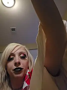 XXX chat uživo modela AmethystFoxx